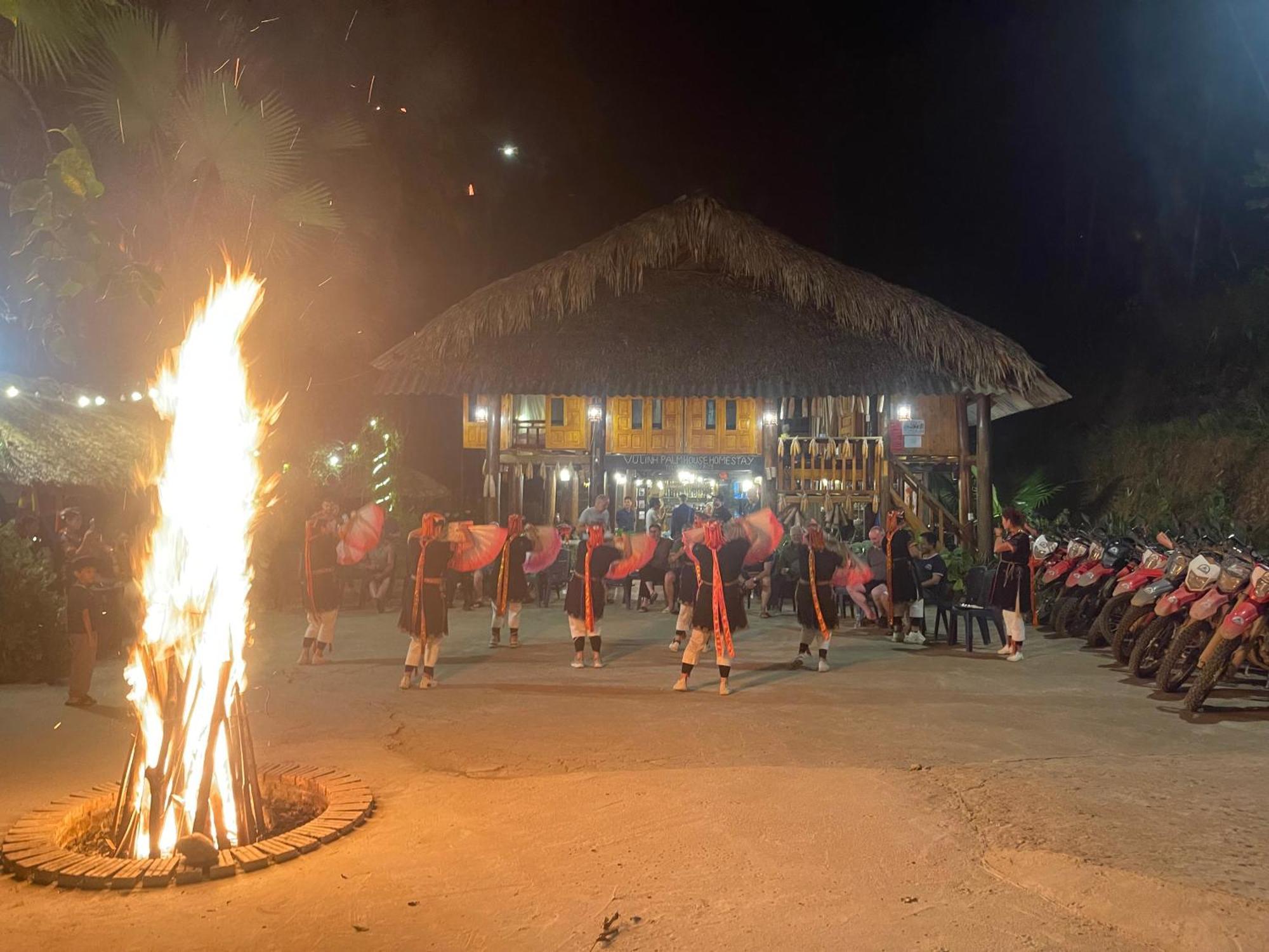 Vu Linh Palm House Homestay - Bungalow Yen Bai Zewnętrze zdjęcie